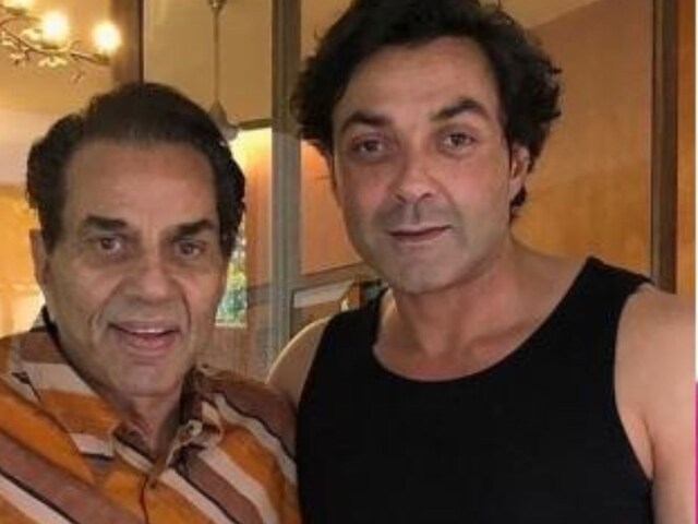 पिता धर्मेंद्र की दीवानी थी जो एक्ट्रेस, उसकी खूबसूरती पर मर-मिटे बॉबी