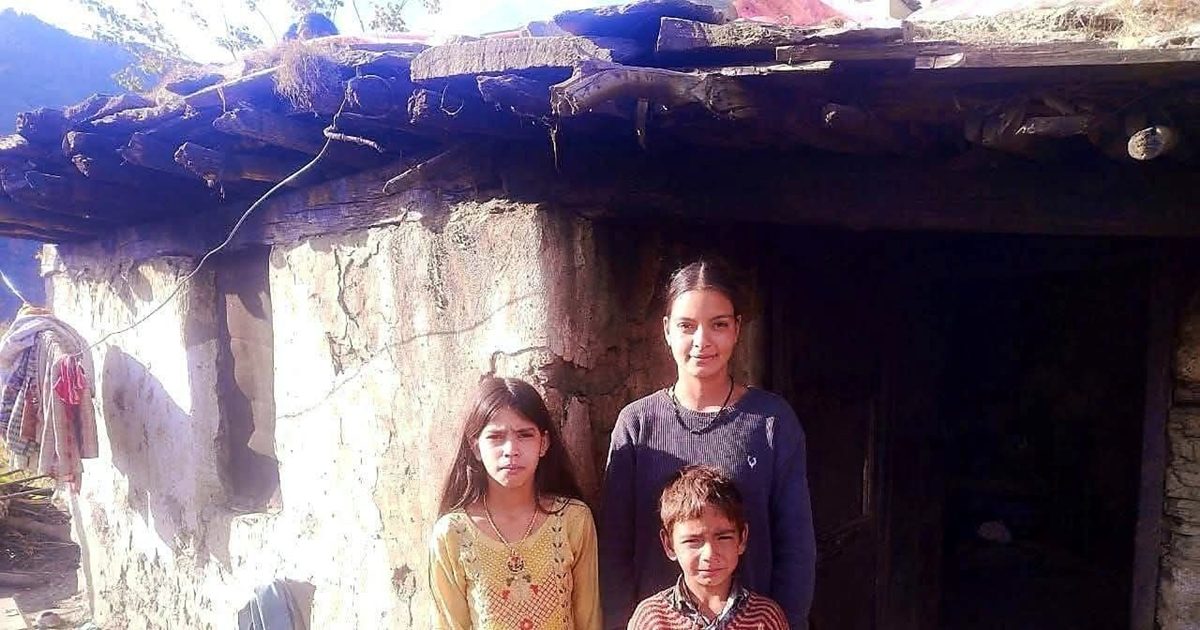 एक तरफ पशु और दूसरी तरफ बहते आंसू! 4 अनाथ बच्चों की रुलाने वाली कहानी