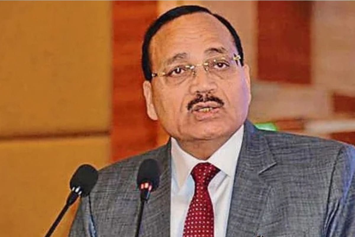 मैं डरने वाला नहीं बहुत सख्त आदमी हूं आखिर ऐसा क्या हुआ कि CJI ने यह कहा