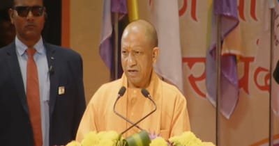 लखनऊ में सीएम योगी आदित्यनाथ