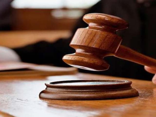 अदालत ने आतंक फाइनेंस मामले में हिजबुल प्रमुख के बेटों की याचिका खारिज