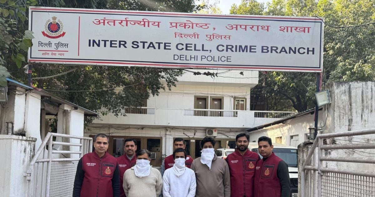 17 मोबाइल, 21 सिम कार्ड, 124 ATM कार्ड... चाचा-भतीजे की करतूत से सब हैरान