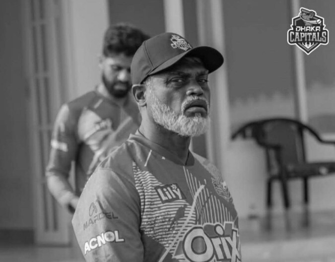 Mahbub Ali Zaki, Dhaka Capitals assistant coach Mahbub Ali Zaki, who is Mahbub Ali Zaki, Bangladesh premier league, BPL, Mahbub Ali Zaki died, Mahbub Ali Zaki heart attack, Mahbub Ali Zaki CPR, Mahbub Ali Zaki death, महबूब अली जकी, महबूब अली जकी मौत, महबूब अली जकी निधन, कौन हैं महबूब अली जकी 