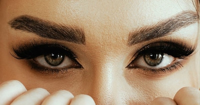 आइब्रो को घना बनाने के उपाय.