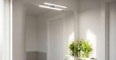 बाथरूम में रखे शीशे से जुड़े सरल उपाय