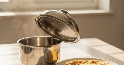 कैसरोल में रोटी रखने की सही विधि: जानें ताज़ा और गर्म रखने के टिप्स.