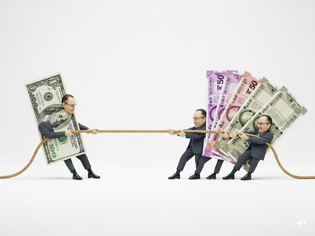 Explainer: इस बार डॉलर के मुकाबले रुपए की गिरावट अलग और वास्तविक क्यों है Explainer: इस बार डॉलर के मुकाबले रुपए की गिरावट अलग और वास्तविक क्यों है