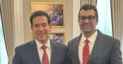 रिकी गिल को अमेरिका ने दिया अवॉर्ड पर असली खेल कुछ और. 