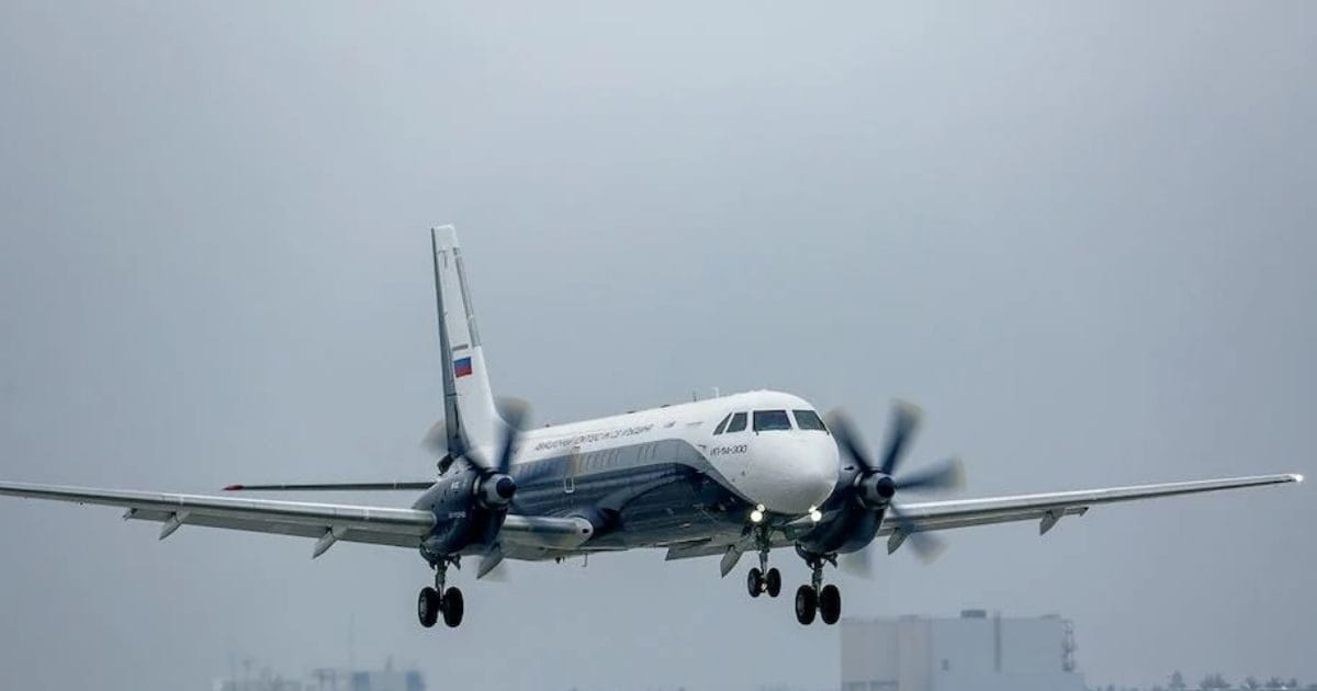 समंदर से पाताल तक वार! भारत-रूस मिलकर बनाएंगे नया 'उड़ता किला'