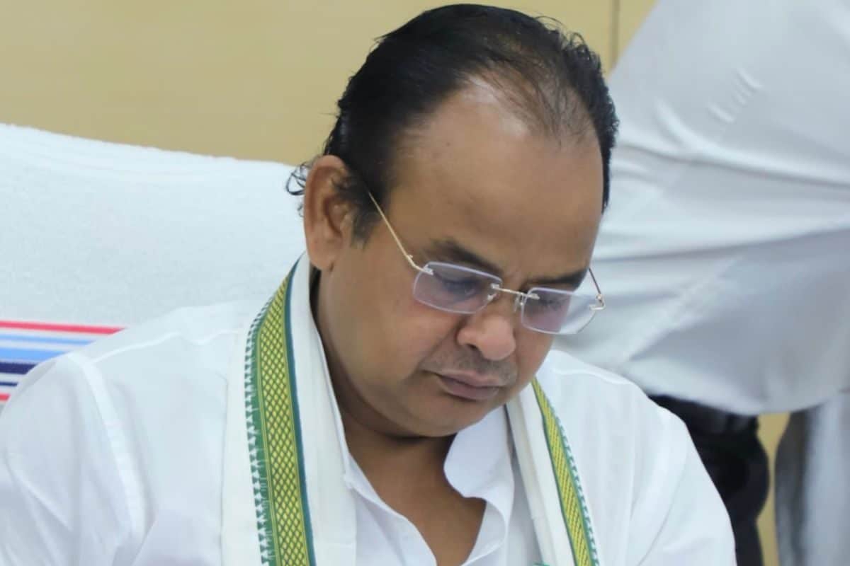 मंत्रीजी सच का आईना देख लेते तो यूं दावा न करते 2 दिन 3 केस और बेनकाब हो गए!