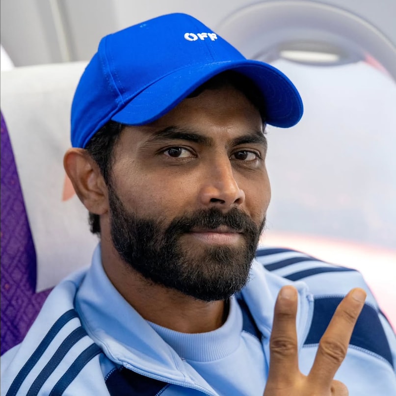 टीम के अनुभवी ऑलराउंडर रवींद्र जडेजा टीम के अनुभवी ऑलराउंडर रवींद्र जडेजा