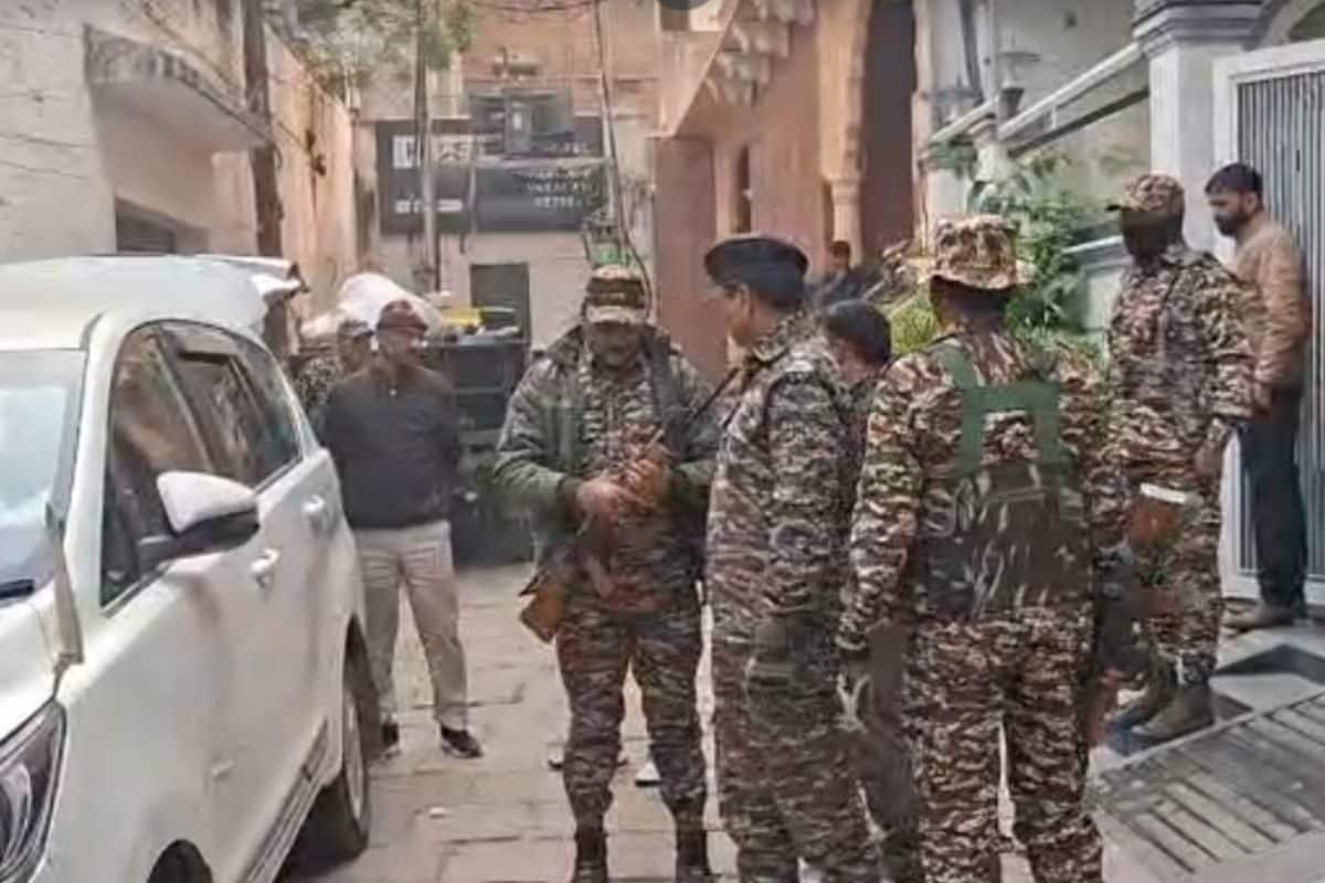 कहानी 500 रुपये में एक कफ सिरप की बोतल बेच 800 करोड़ कूटने वाले शुभम जायसवाल की जानें अब ED कैसे खंगाल रही कुंडली