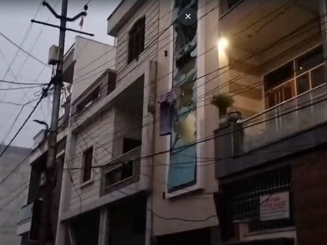 मुजफ्फरनगर में फ्लैट में फट गया सिलेंडर, एक ही घर के 3 लोगों की हो गई मौत