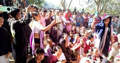 असम के कार्बी आंगलोंग में 50 साल से रह रहे लोग अपना हक मांग रहे हैं. (PTI)