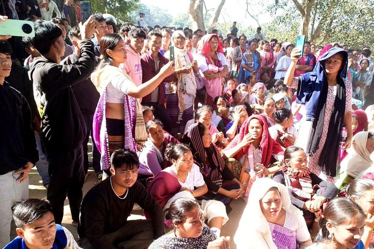 कार्बी आंगलोंग: कैसे 70 के दशक में 200 बिहारी गए थे पुल बनाने और वहीं बस गए