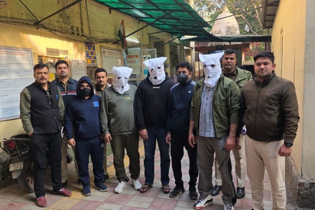 ज्वेलरी शॉप में घुसे 5 लोग बोले- हम IT अफसर कहानी ऐसी भूल जाएंगे स्पेशल 26