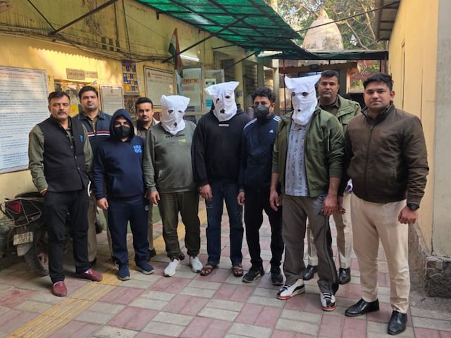 ज्वेलरी शॉप में घुसे 5 लोग, बोले- हम IT अफसर, कहानी ऐसी भूल जाएंगे स्पेशल 26