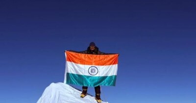 Uttarakhand's Kavita Chand Conquers Mount Vinson, Hoists Tricolor on Antarctica's Highest Peak