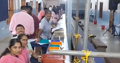 केरल के इस निकाय चुनाव को अगले साल होने वाले विधानसभा चुनाव से पहले सेमिफाइनल के रूप में देख जा रहा.