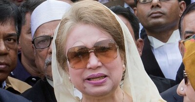 बांग्लादेश की पूर्व पीएम बेगम खालिदा जिया का निधन हो गया है. वह 80 वर्ष की थीं.