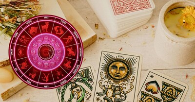 Mercury Transit Boosts 5 Zodiacs: Happiness & Income Soar for New Year 2026!