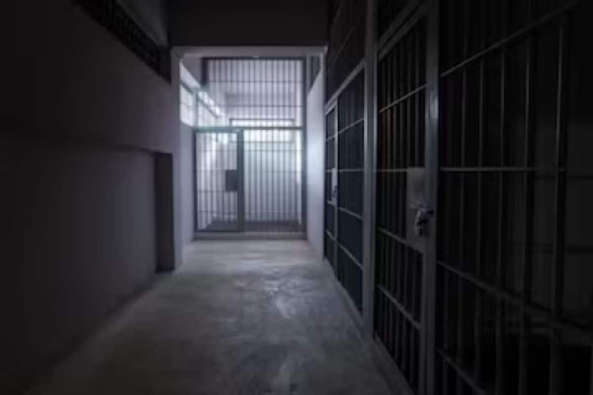 गरीब कैदियों के लिए सरकार का कदम जिनके पास बेल के पैसे नहीं उनकी होगी रिहाई