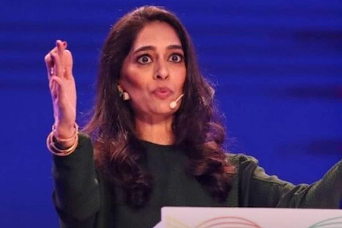 मल्लिका 'मैजिक' इज बैक, हाथ में ''हैमर' लिए आवाज तय करेगी खिलाड़ियों का भविष्य