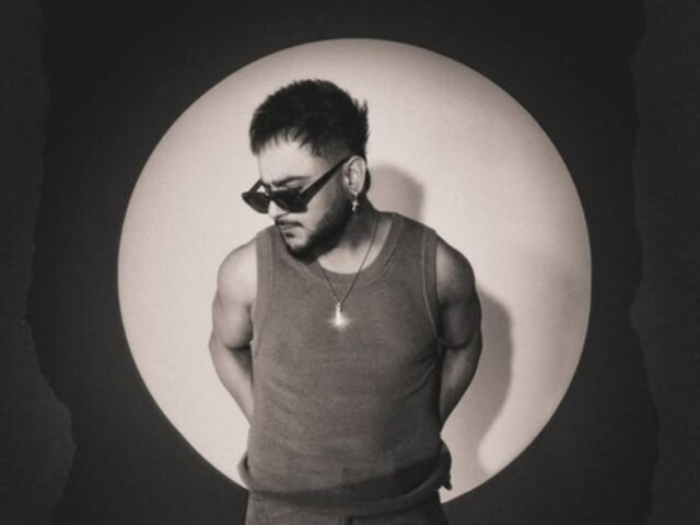 वो मॉडल, जो गायकी में हुआ हिट, हर सुर में भर देता है नई जान