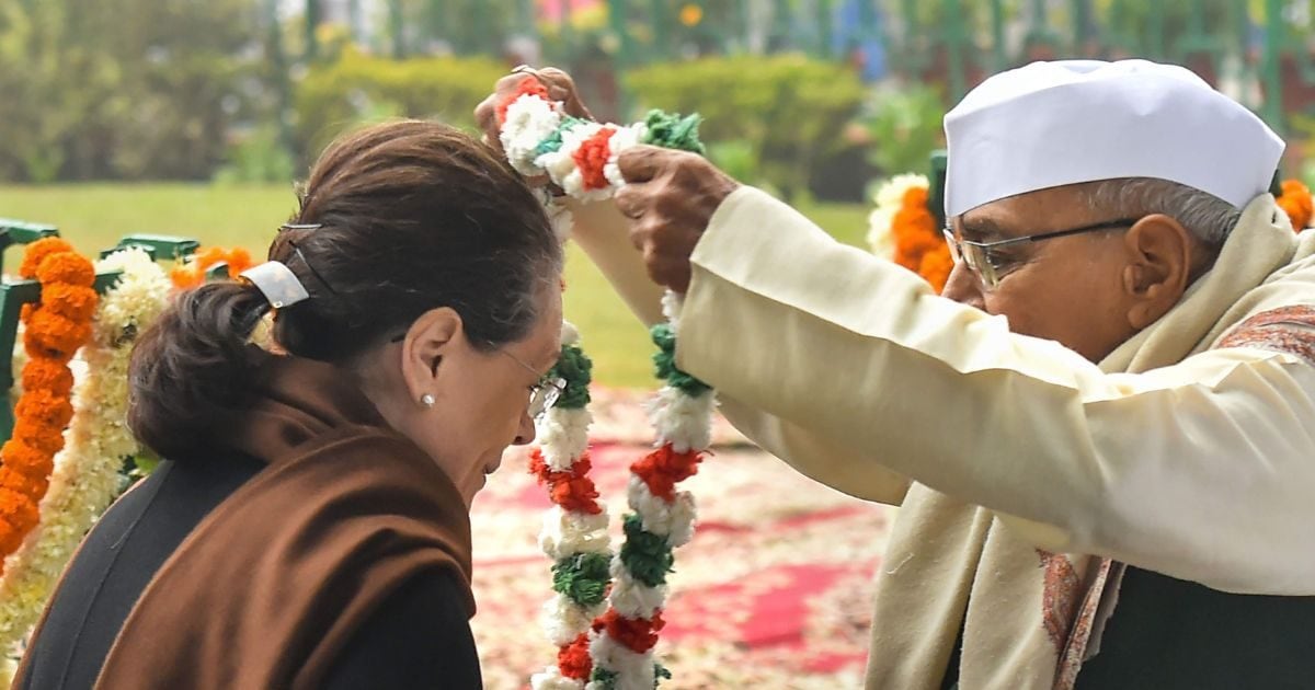 मोतीलाल वोरा: विनम्रता ही राजनीति का हथियार, विरोधी पार्टियों में भी थे दोस्त!