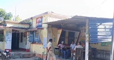 पुलिस आरोपियों से पूछताछ में जुटी.