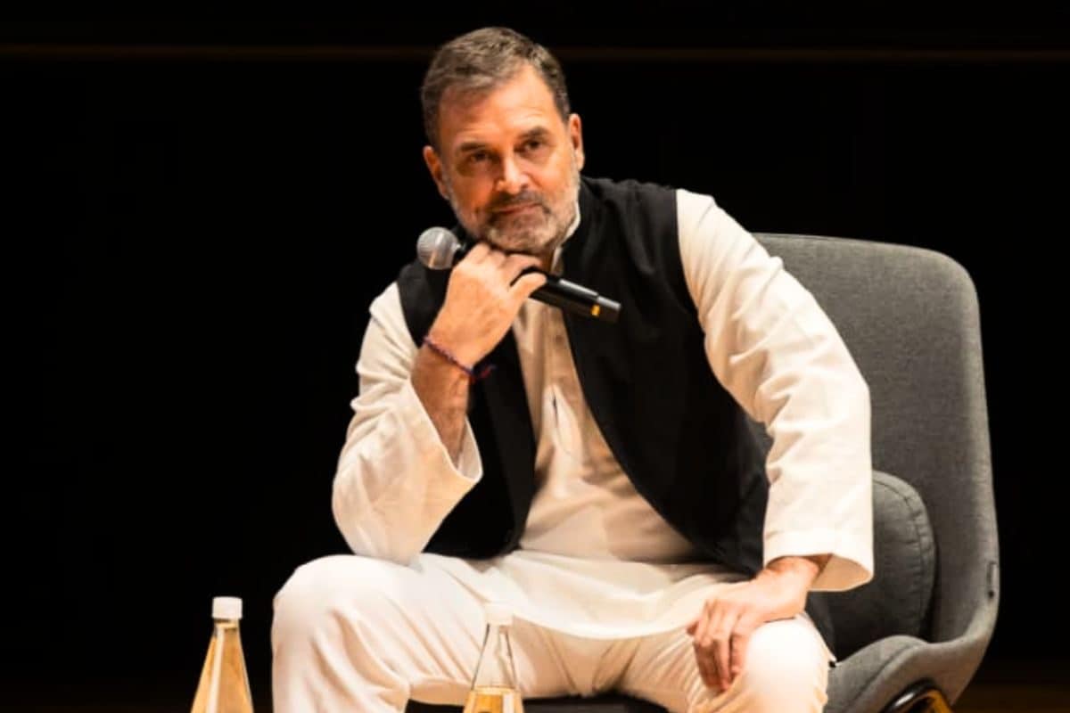 विदेशी मेहमान से मिलने नहीं दिया जाता 4 फोटो ने खोली राहुल के दावों की पोल