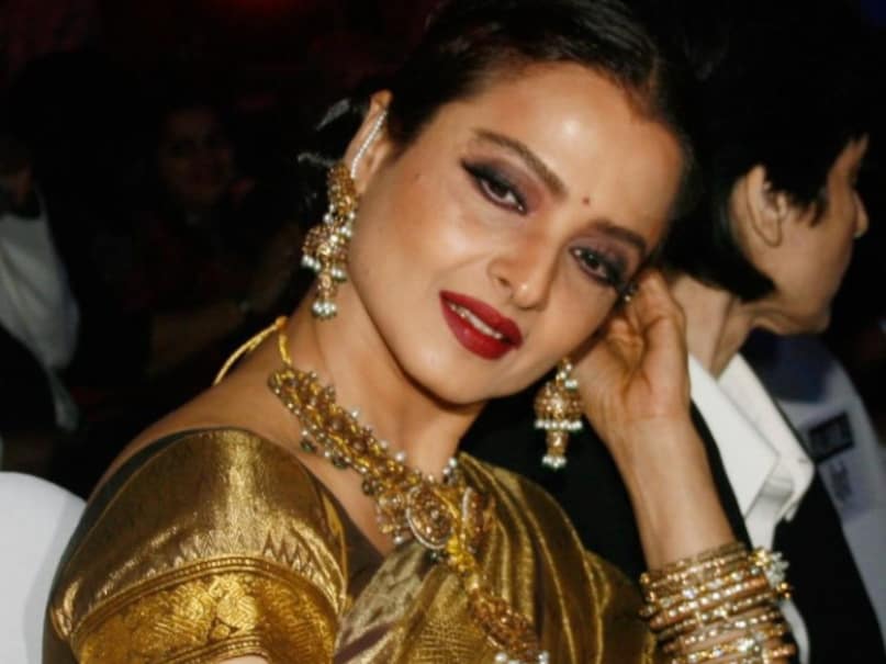rekha, rekha divorce, rekha untold love story, rekha husband, rekha marriage, amitabh bachchan, bina ramani, mukesh, mukesh agarwal, rekha love story, rekha latest news, rekha Amitabh
