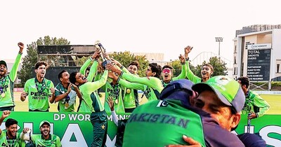 सरफराज अहमद भारत के खिलाफ तीन फाइनल जीतने वाले अकेले पाकिस्तानी