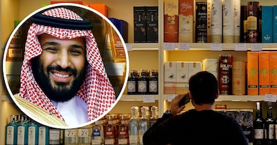 सऊदी अरब में शराब पर्मानेंट रेसिडेंसी रखने वालों को मिल रही है.