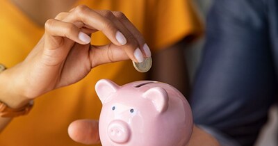 सरकार ने अगली तिमाही के लिए छोटी बचत योजनाओं पर ब्‍याज दर तय कर दी है. 