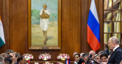 शशि थरूर ने राष्ट्रपति पुतिन के सम्मान में हुए भोज के अंदरूनी माहौल का खुलासा किया. (फोटो MEA)