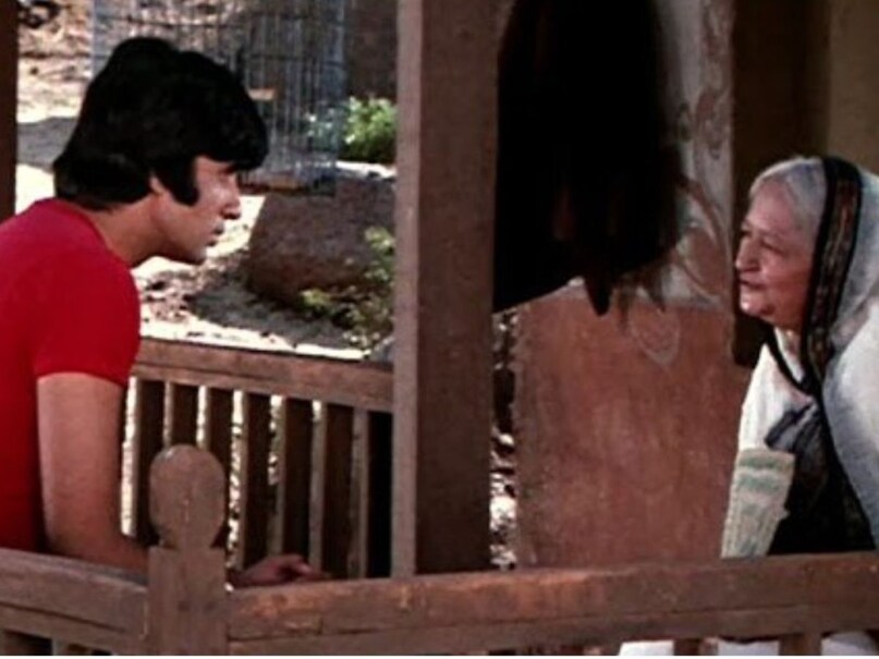 Sholay, Sholay trivia, Sholay started with 4 line idea, Sholay story based on 5 real people, Sholay initially titled was Angaare, Sholay total collection, ramesh Shippy, dharmendra, amitabh bachchan, hema malini, jaya bachchan, sanjeev Kumar, amjad Khan, शोले, शोले ट्रिविया