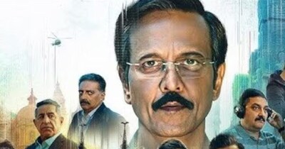 इस साल जियो हॉटस्टार पर साइबर जासूसी पर आधारित 'स्पेशल ऑप्स सीजन 2' आई. वहीं दक्षिण भारतीय फिल्मों में 'बैंगलोर डेज़' जैसी पॉपुलर फिल्म भी चर्चा में रहीं. इसके अलावा, रश्मिका मंदाना की 'द गर्लफ्रेंड' जैसी नई ओटीटी रिलीज़ और 'स्टीफन' जैसे साइकोलॉजिकल थ्रिलर ने भी काफी सुर्खियां बटोरीं, जिससे यह साल हाई-स्टेक ड्रामा और दमदार भारतीय कहानियों के लिए खास रहा.