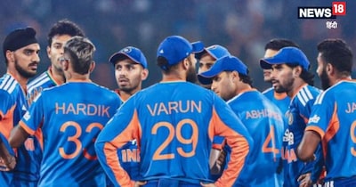 3 Reasons for Defeat Against South Africa: साउथ अफ्रीका के खिलाफ पहला टी20 जीतने वाली भारतीय टीम को दूसरे मैच में करारीह शिकस्त का सामना करना पड़ा है. दोनों टीमें न्यू चंडीगढ़ के मुल्लांपुर में आमने सामने थीं. इस मुकाबले में साउथ अफ्रीका ने 51 रन से बाजी मारी. इस जीत के बाद साउथ अफ्रीका की टीम पांच मैचों की सीरीज में 1-1 की बराबरी कर ली. दूसरा टी20 मैच हारने के बाद भारतीय टीम की खूब किरकिरी हो रही है. टीम इंडिया की हार के 3 प्रमुख कारण रहे. 