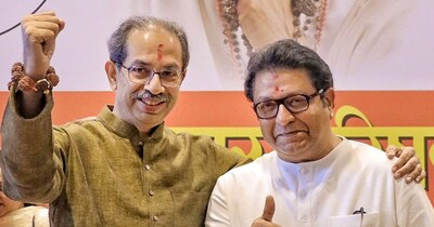 सेना भवन से उद्धव ठाकरे ने भाजपा पर हमला बोला. (फोटो PTI)