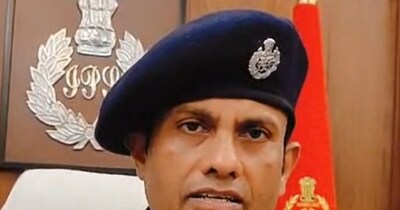 एसपी चिरंजीव नाथ सिंहा. 