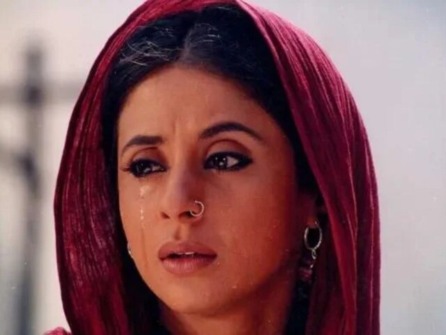 हीरो ने उर्मिला मातोंडकर को बाहों में ऐसे जकड़ा, पड़ गई शरीर पर नील