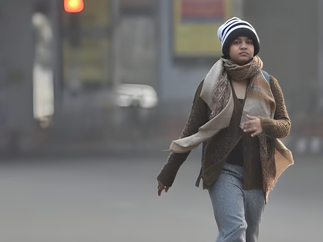 16 राज्यों में कोहरे की चेतावनी, दिल्ली से बिहार हाड़ कंपाने वाले ठंड का अटैक