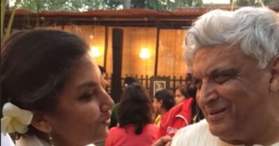 Shabana Azmi, Javed Akhtar Celebrate 41 Years of Love, Share Loving Gaze