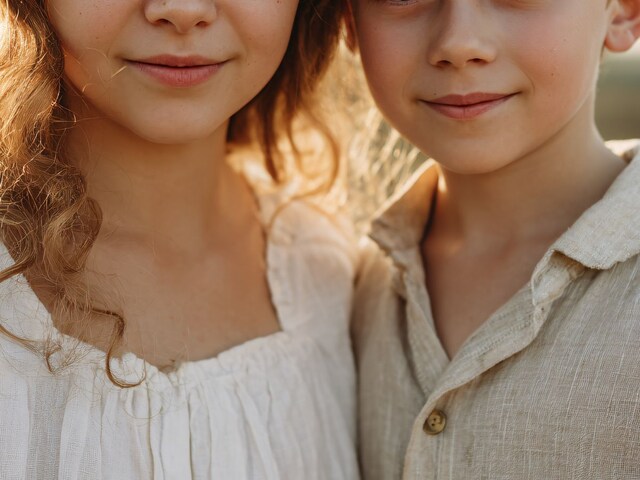 14 साल की लड़की को हुआ 12 साल के लड़के से प्यार, छुप-छुपकर मिलने लगी फिर...