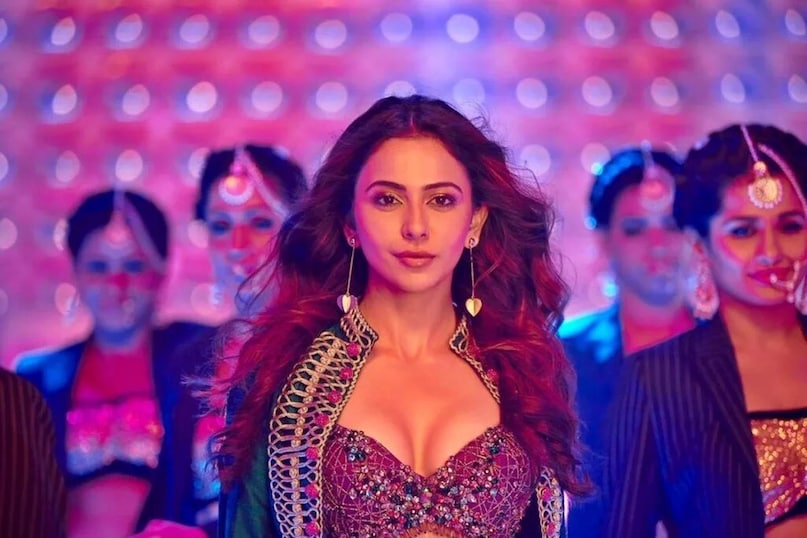 Currently winning hearts, Rakul delivered one of her most loved performances as Ayesha in De De Pyaar De 2, blending charm, confidence, maturity, and vulnerability effortlessly. 