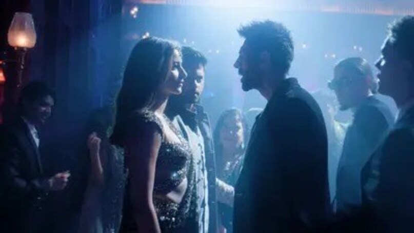 Tagging the music label and singer, Rakesh urged streaming platforms and producers to reform how original and additional lyrics are credited in 2025. Rakesh Bakshi stated, “This is the format which is currently used in streaming Platforms. They need to reform it. ASAP. It’s 2025 today. Not 25 CE that they can’t effect reform ASAP.” Tagging the music label and singer, Rakesh urged streaming platforms and producers to reform how original and additional lyrics are credited in 2025. Rakesh Bakshi stated, “This is the format which is currently used in streaming Platforms. They need to reform it. ASAP. It’s 2025 today. Not 25 CE that they can’t effect reform ASAP.”