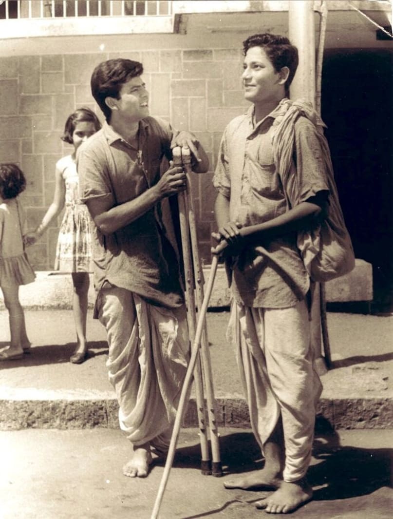 Sanjay Khan, Sanjay Khan movies, Sanjay Khan struggle, Sanjay Khan accident, bollywood, Golden Boy of Bollywood