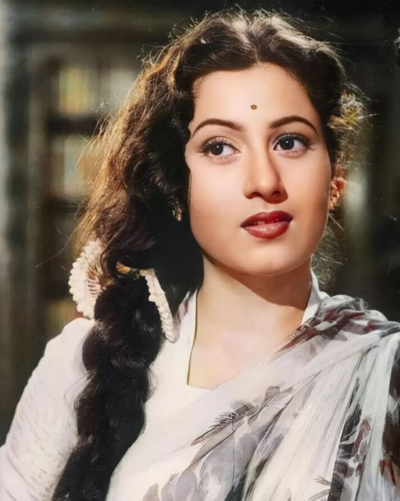A brief and difficult marriage: Madhubala’s health deteriorated soon after her marriage. She was diagnosed with ventricular septal defect, a hole in her heart. Despite moments of companionship, her marriage remained strained. She passed away nine years later, far too young. A brief and difficult marriage: Madhubala’s health deteriorated soon after her marriage. She was diagnosed with ventricular septal defect, a hole in her heart. Despite moments of companionship, her marriage remained strained. She passed away nine years later, far too young.