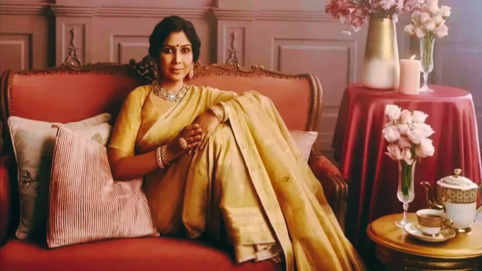 Her breakthrough came with the serial Kahaani Ghar Ghar Ki, where she portrayed a devoted daughter-in-law who held her family together. The show ran successfully for eight years, cementing her as a household name among audiences. (File Photo) Her breakthrough came with the serial Kahaani Ghar Ghar Ki, where she portrayed a devoted daughter-in-law who held her family together. The show ran successfully for eight years, cementing her as a household name among audiences. (File Photo)